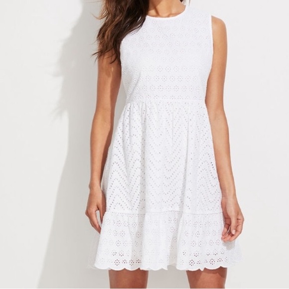 Vineyard Vines Dresses & Skirts - Vineyard Vines White Eyelet Ruffle Bottom Fit N Flare Allamanda Dress—2
